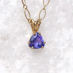 14K Trillion Tanzanite Necklace in Yellow Gold