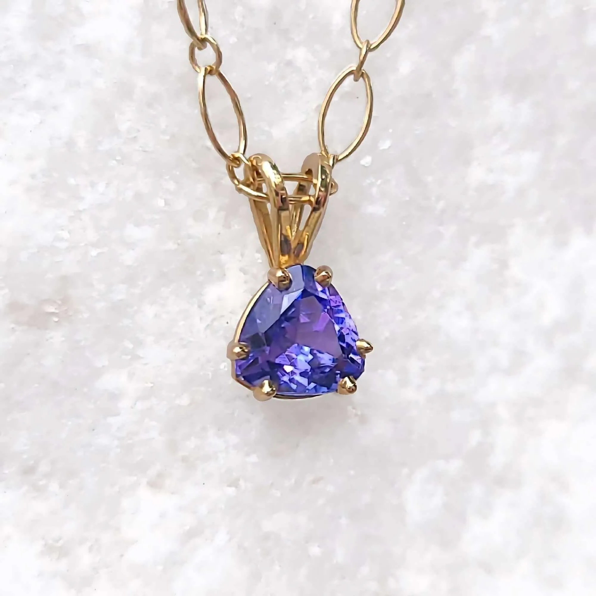 14K Trillion Tanzanite Necklace in Yellow Gold