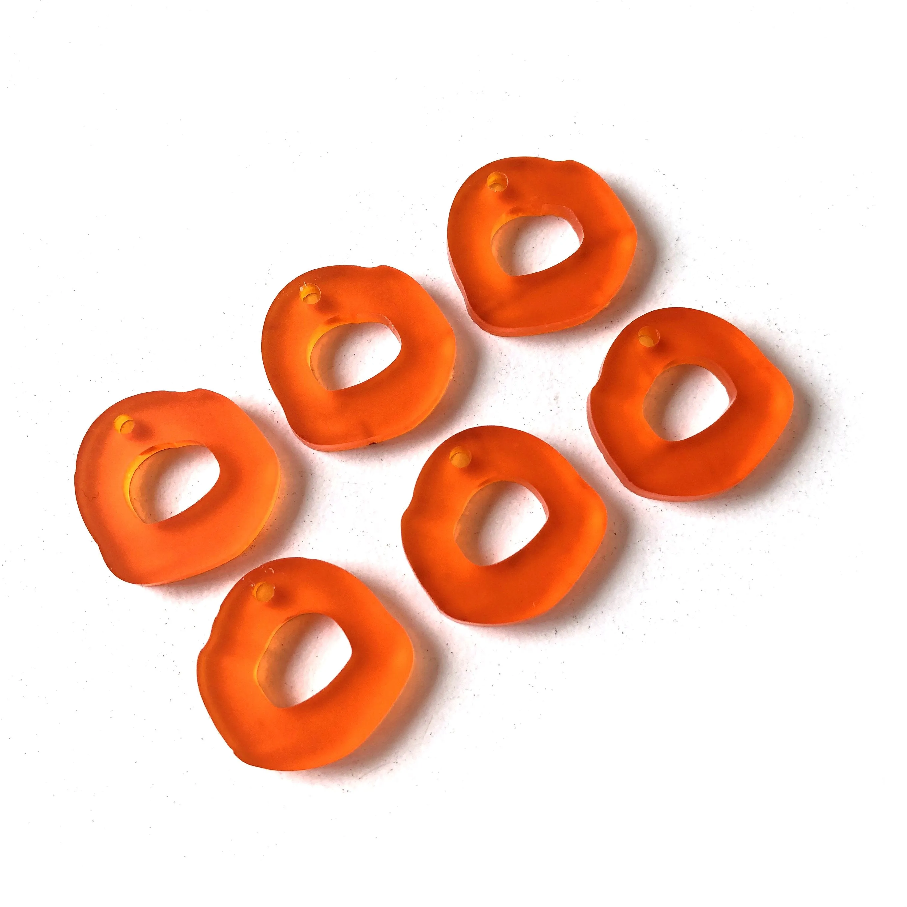 18mm Cheezel Charms  - 6 Pairs
