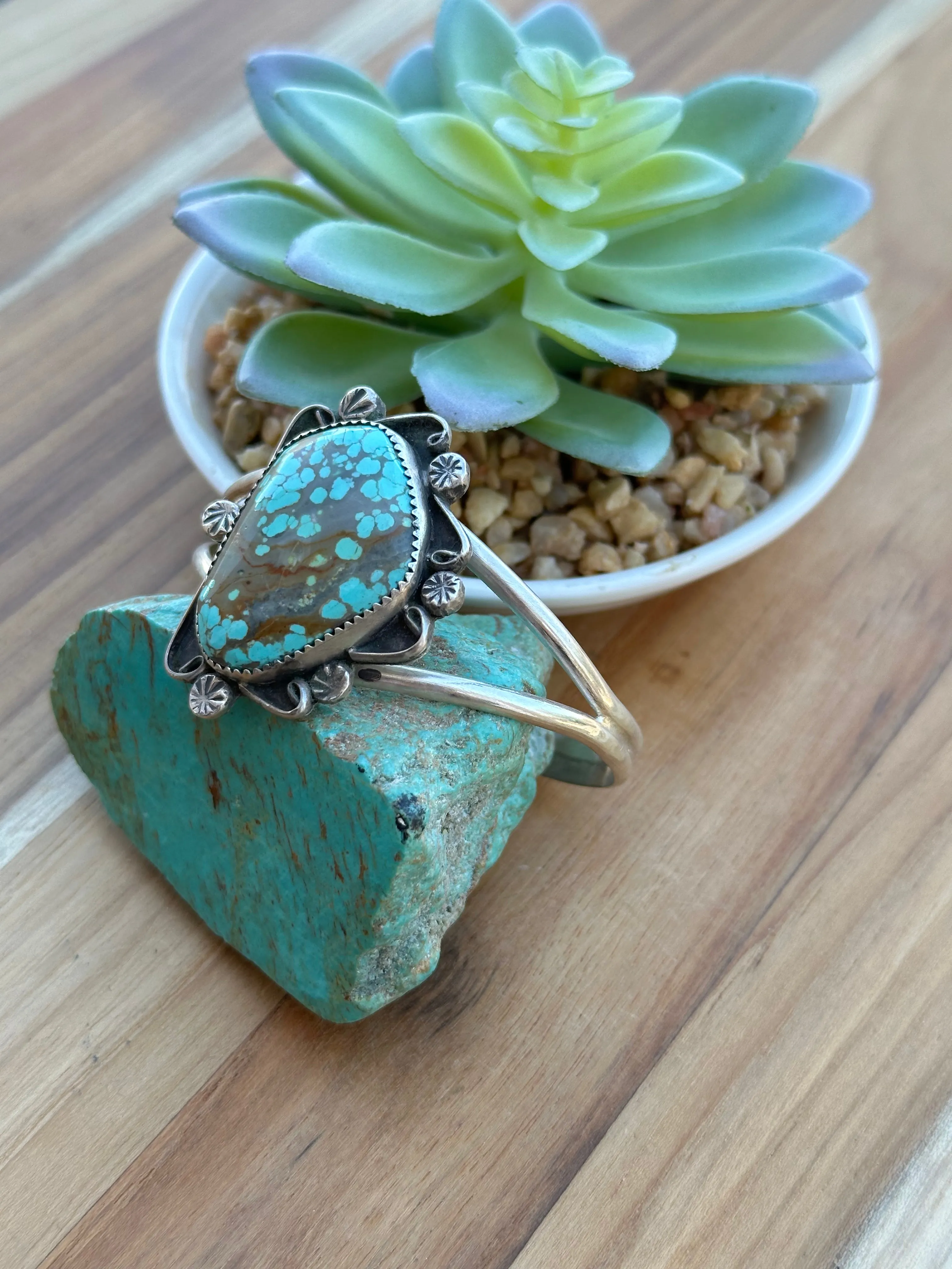 #8 Single Stone Cuff