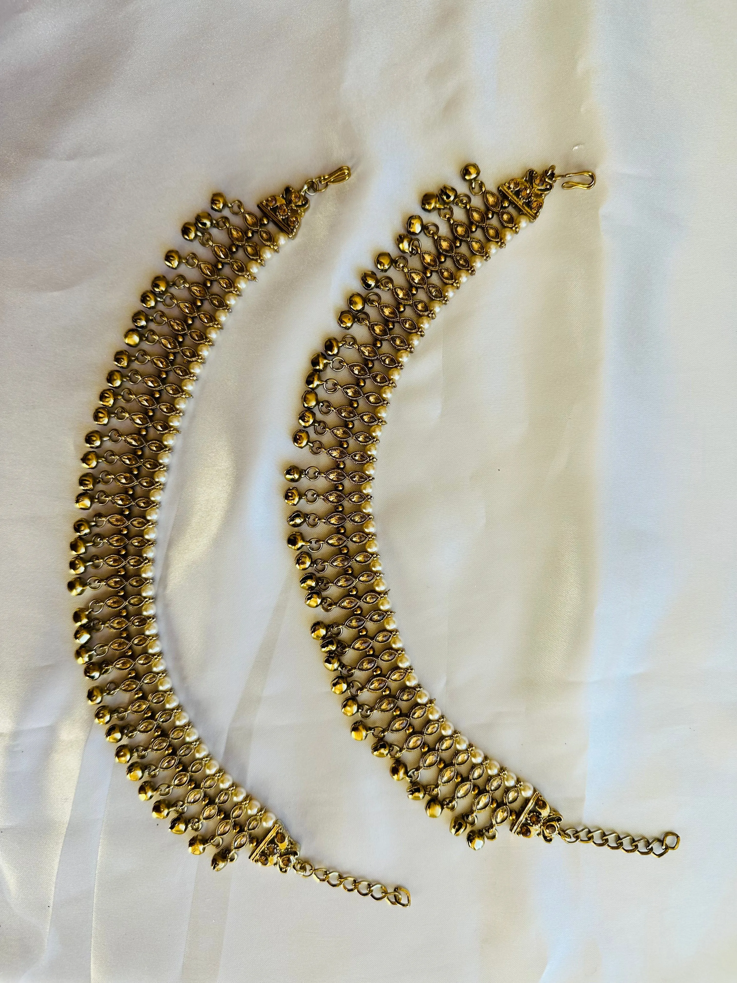 Aarvi Kundan Ghungroo Anklet
