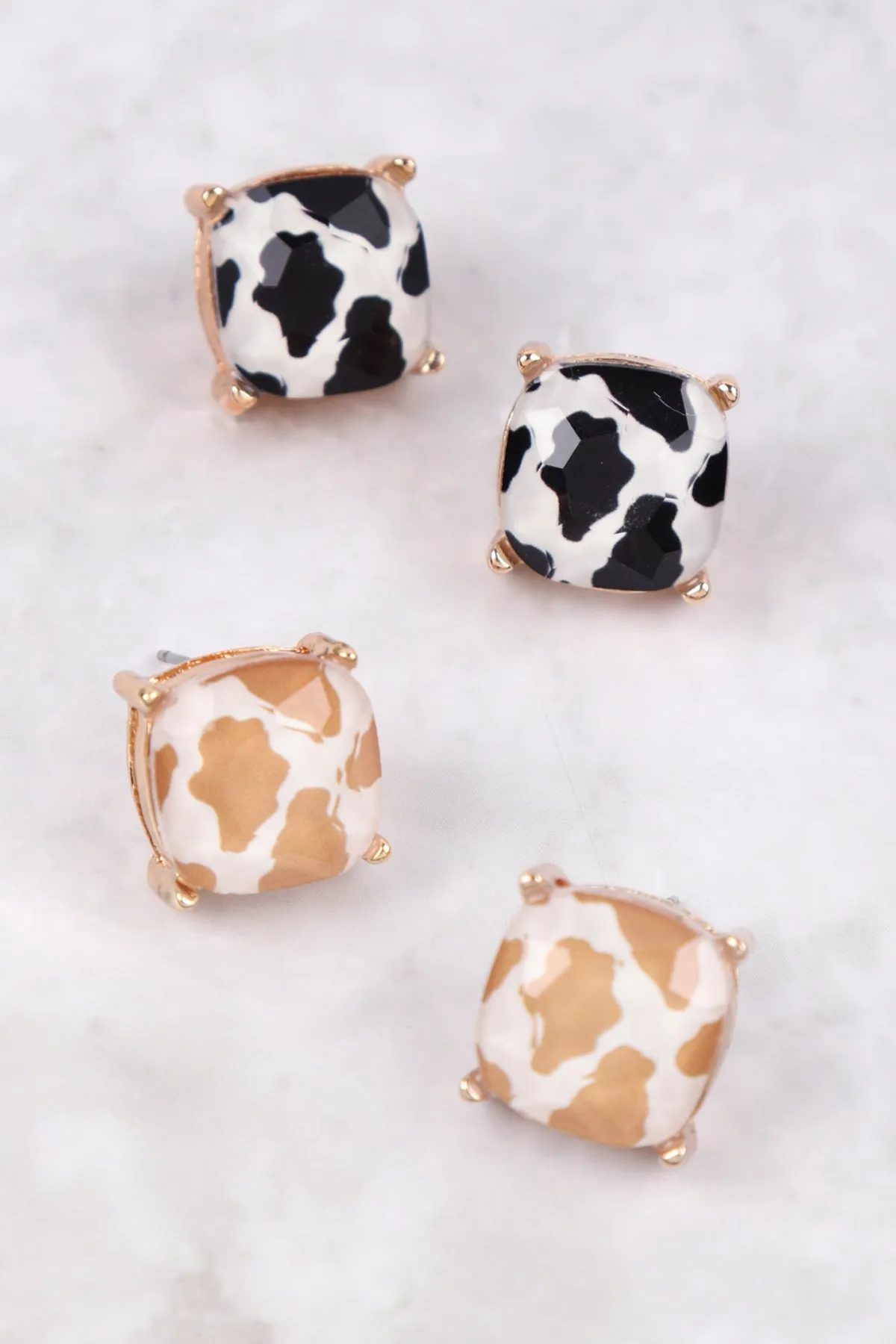 AE0088 - GLASS CUSHION POST EARRINGS
