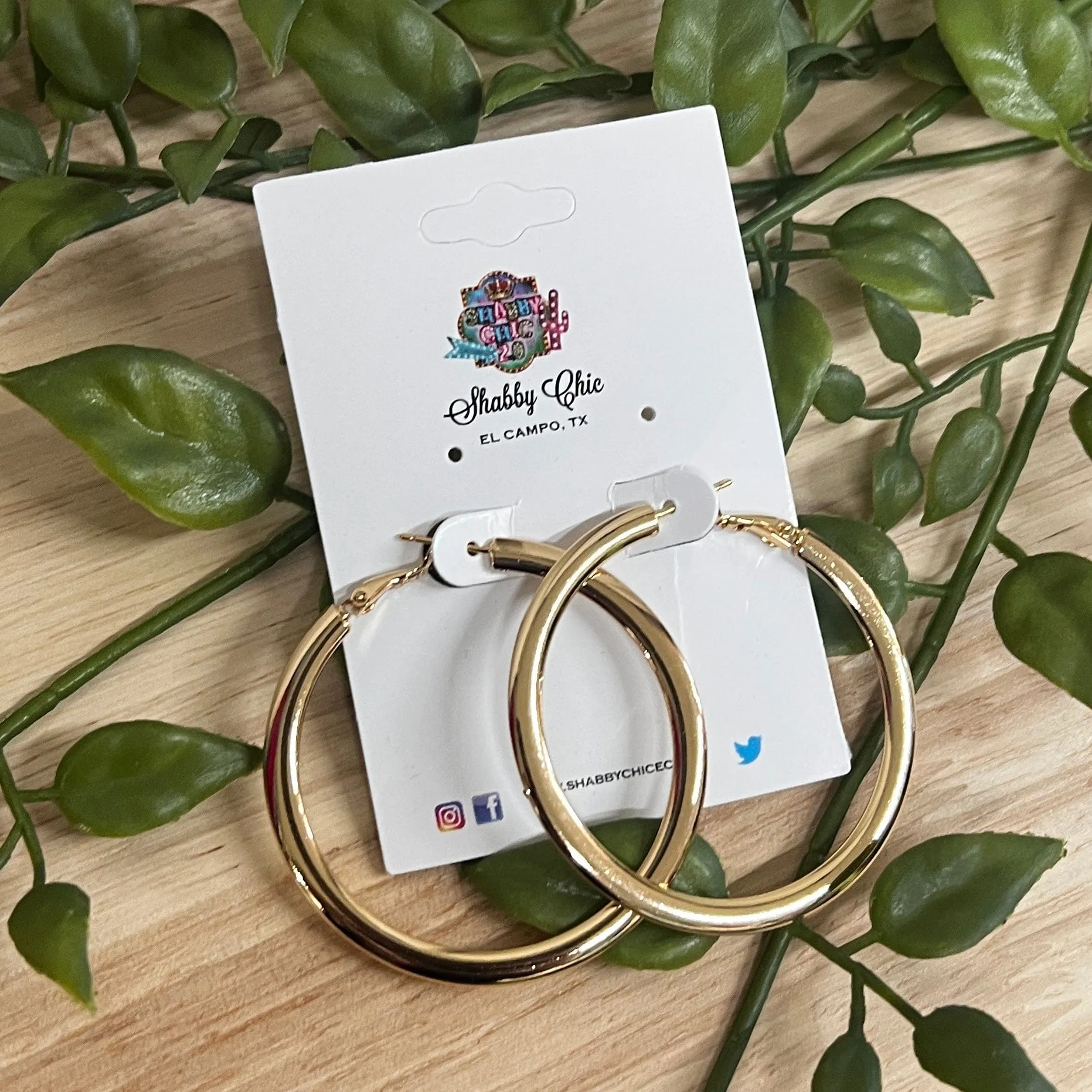 Basic Hoop Earrings - Gold