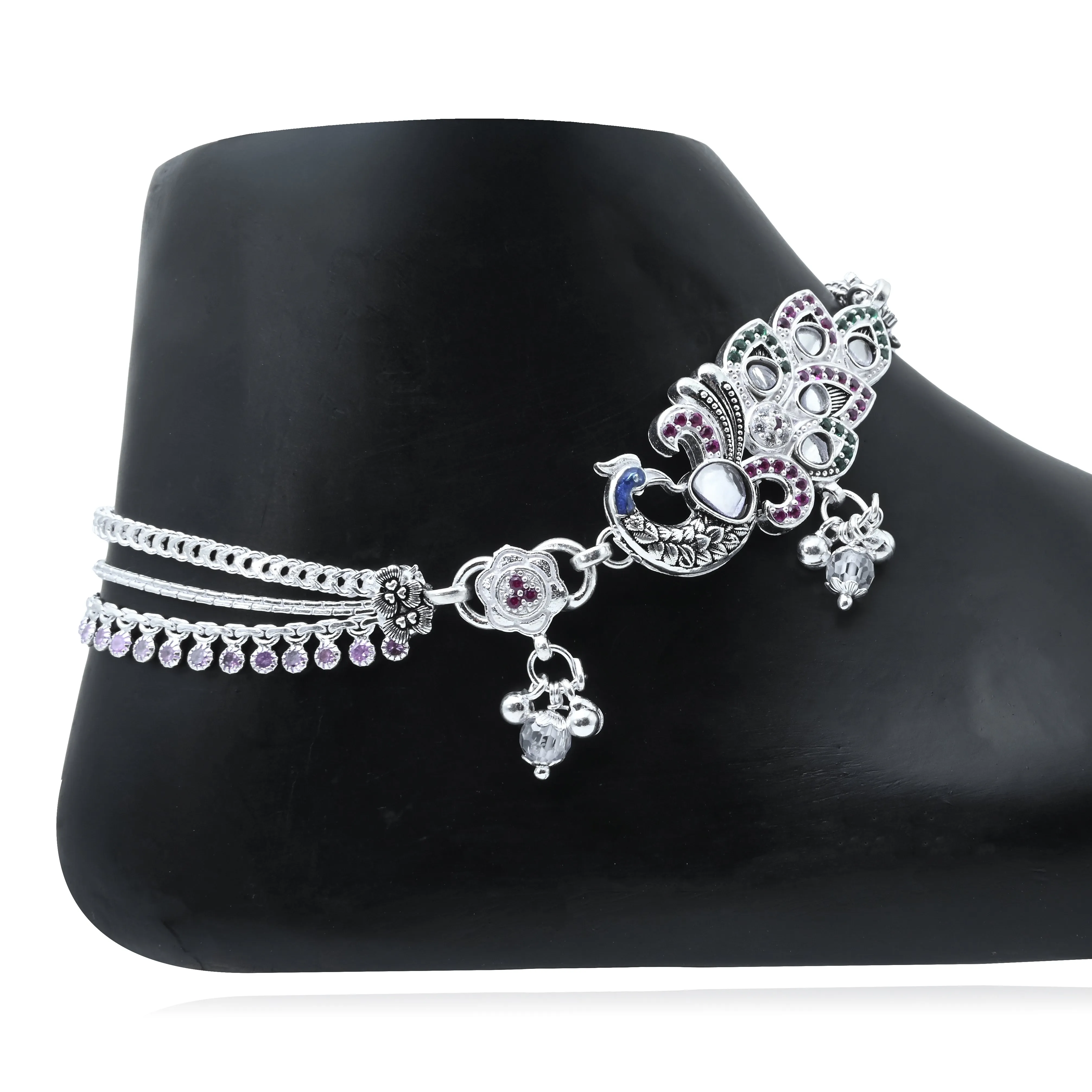 Beautiful Silver Anklet/Payal with Intricate Peacock Design – Trendy Accessory