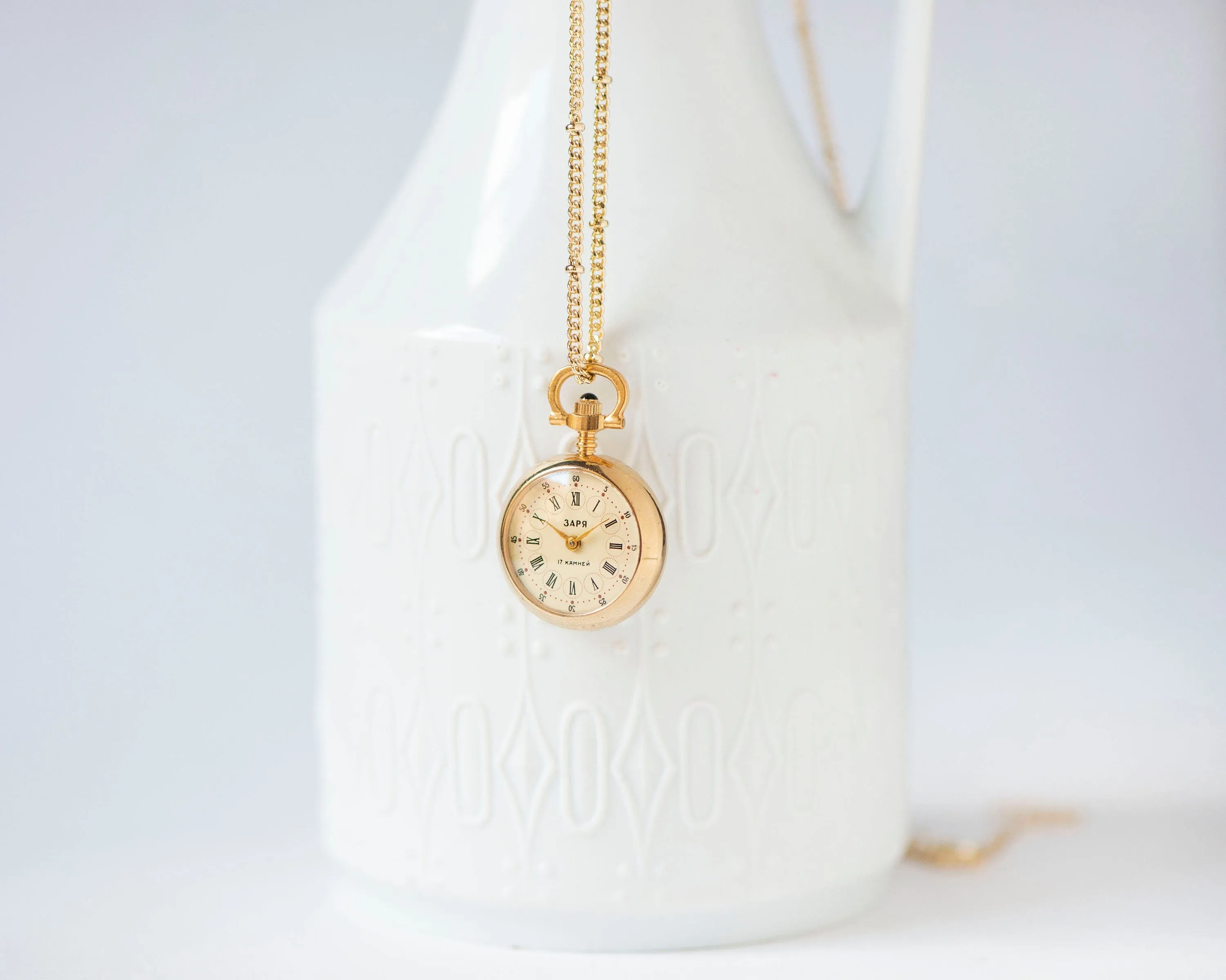 Boho necklace watch Dawn with rose pattern on backside, vintage gold plated pendant watch Roman numerals dial, delicate round neck accessory