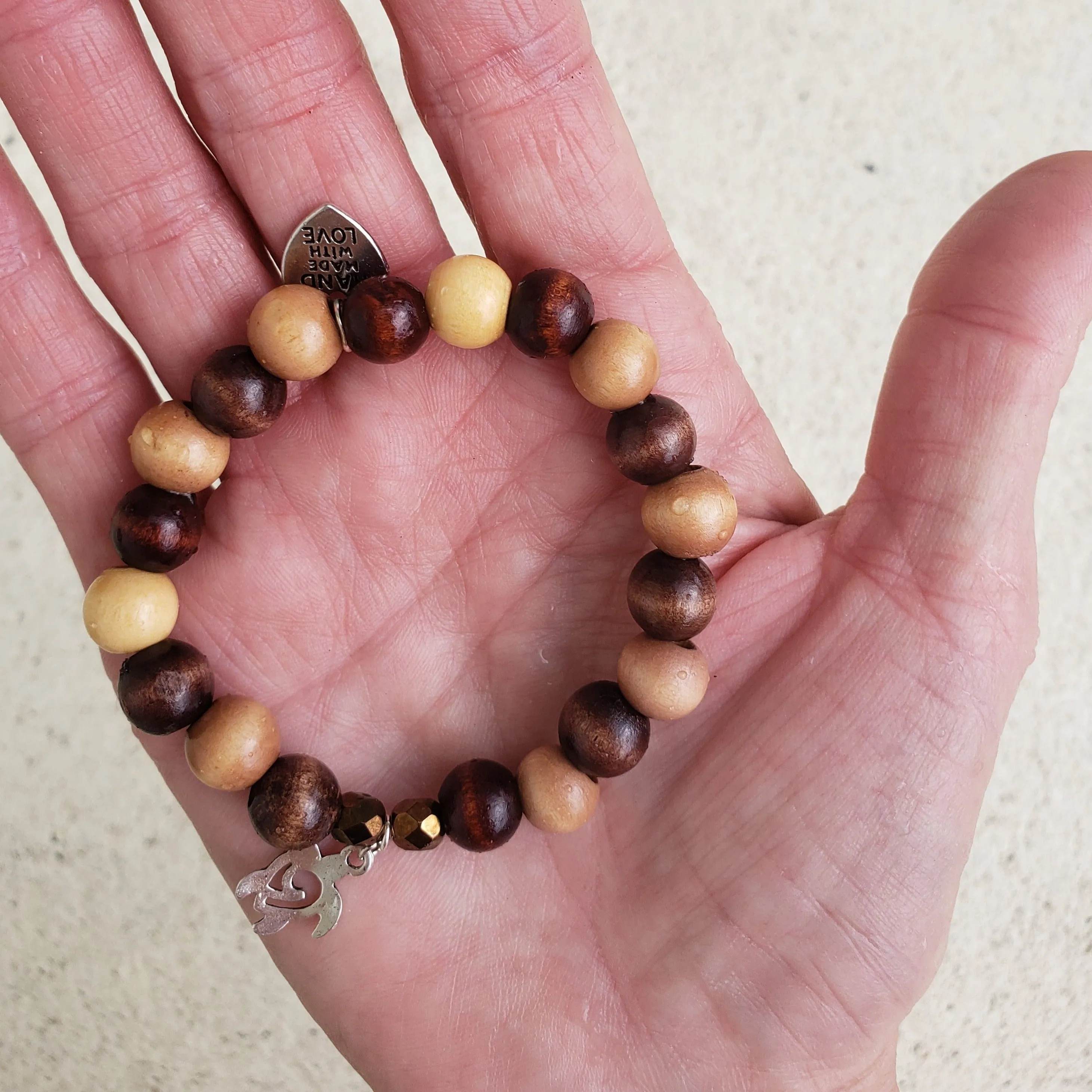 Boho Style Stretch Turtle Charm Bracelet with Natural Wood Beads-Handmade
