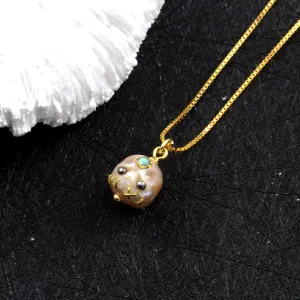 Carved Pearl Skull Śmaśana Bead Necklace With Black Eyes