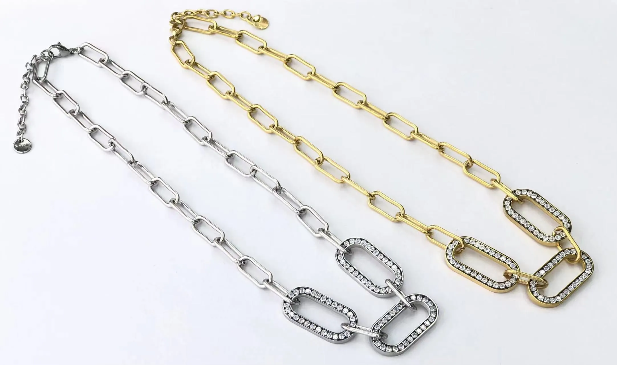 Crystal Oval Chain Silver Necklace