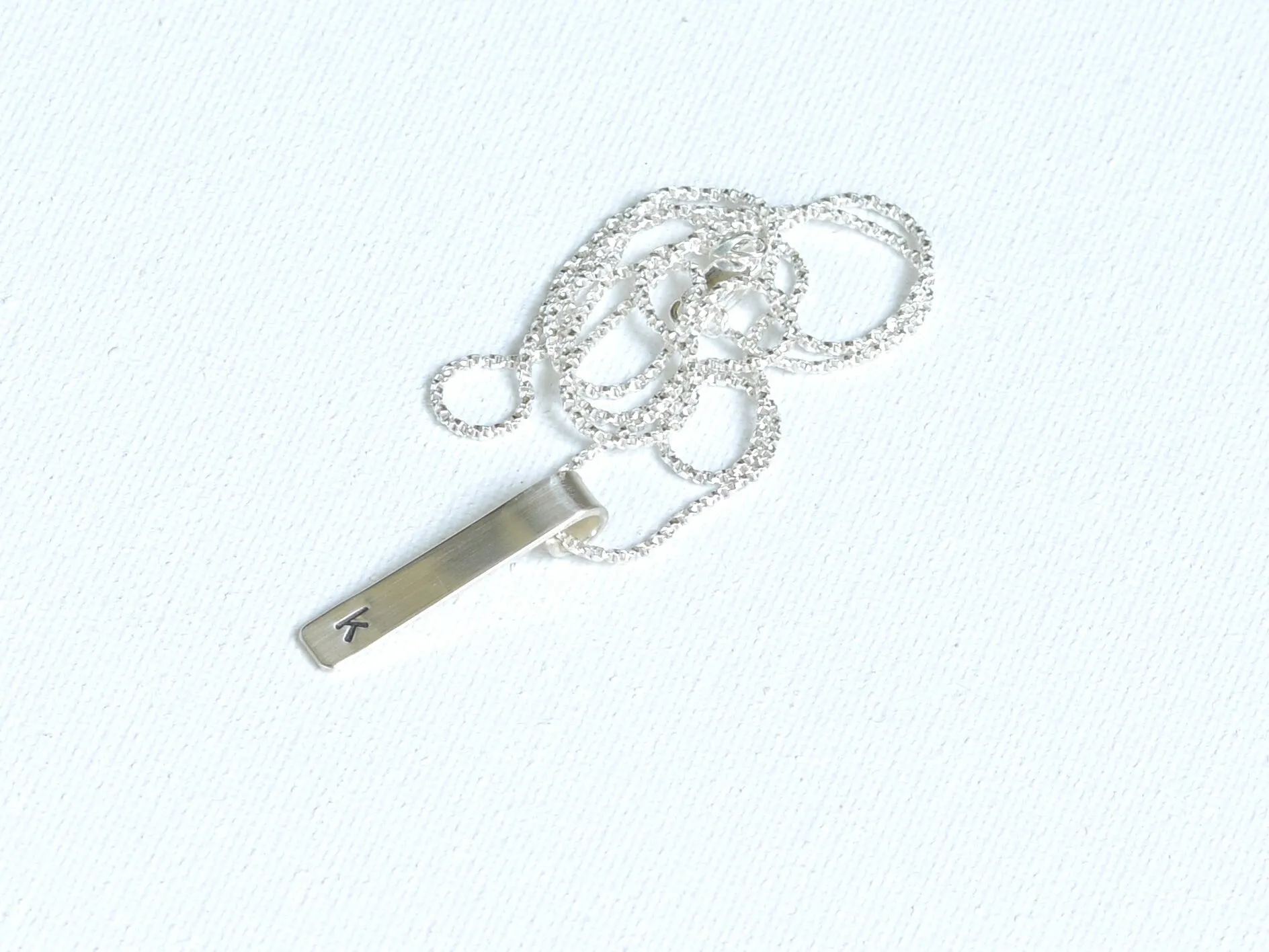 Dainty Tag personalized necklace in sterling silver