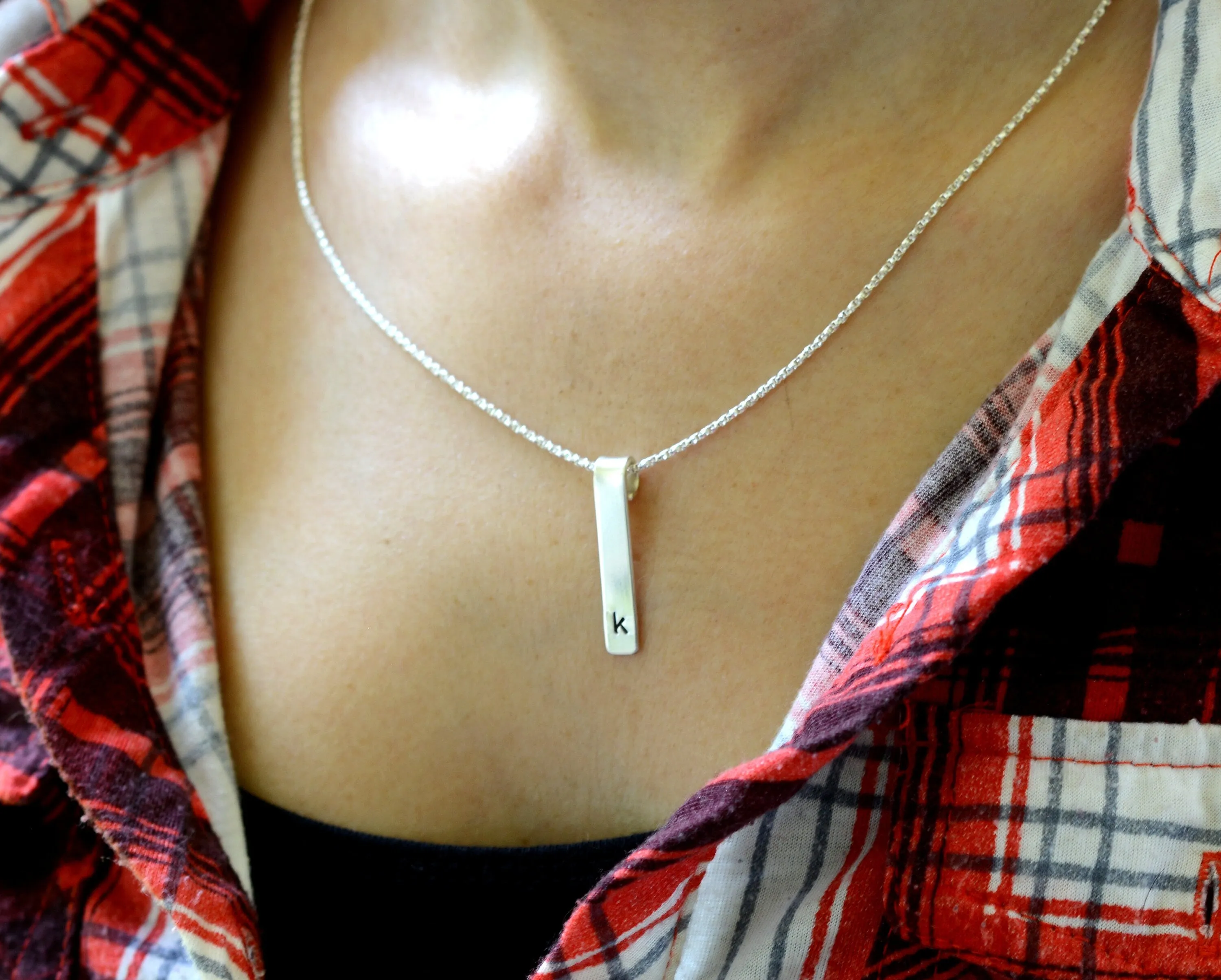 Dainty Tag personalized necklace in sterling silver