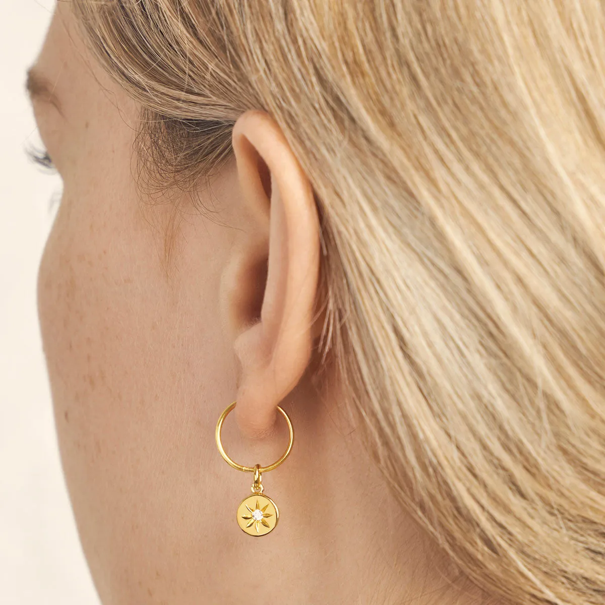 Enchanted Light Gold Neck Charm