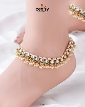 Evia Anklet