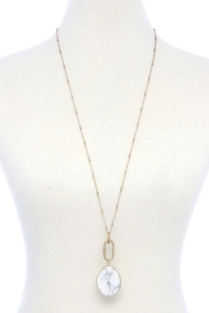 Faux Stone Metallic Edge Screw Lock Pendant Necklace