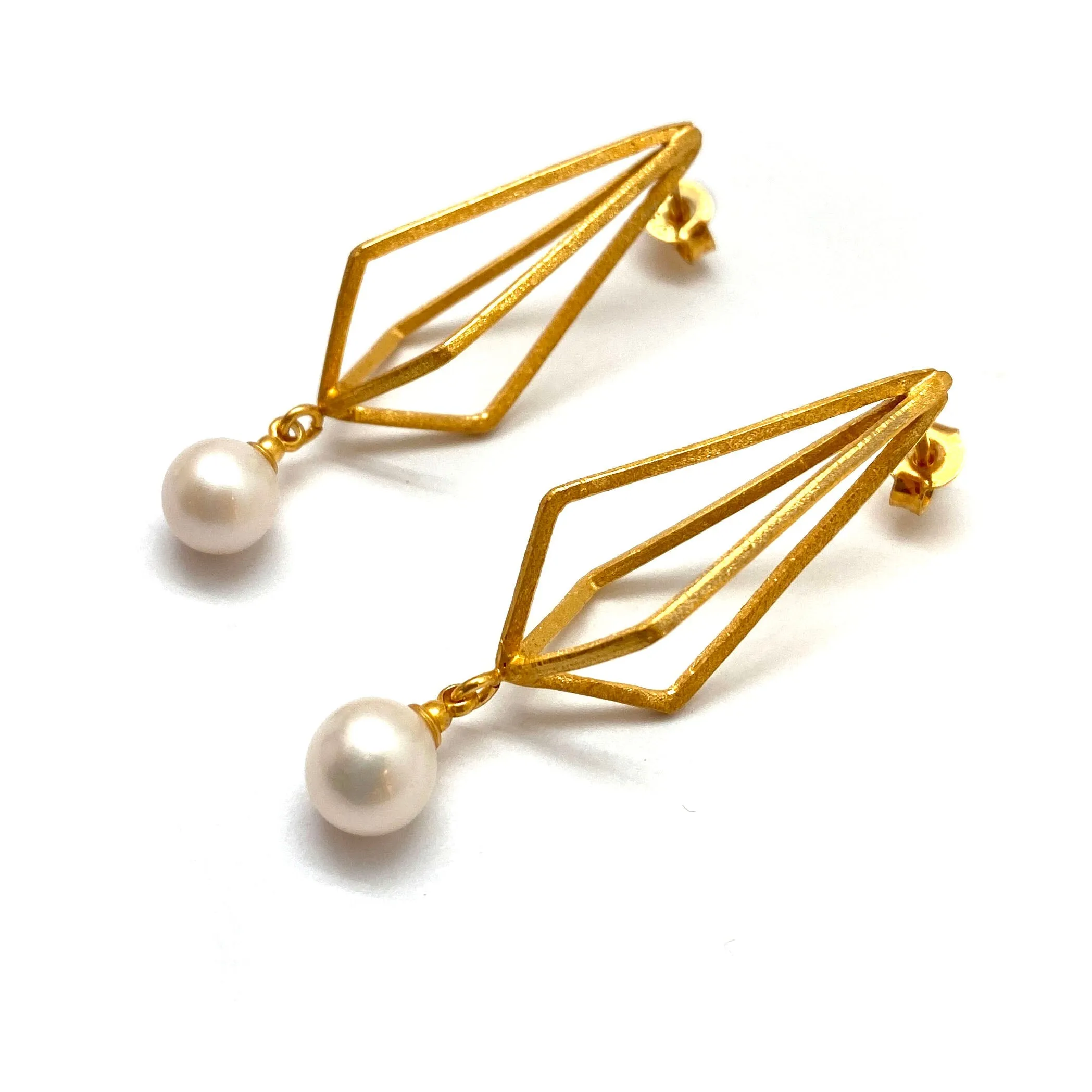 Gold Diamond Pearl Drop Earrings