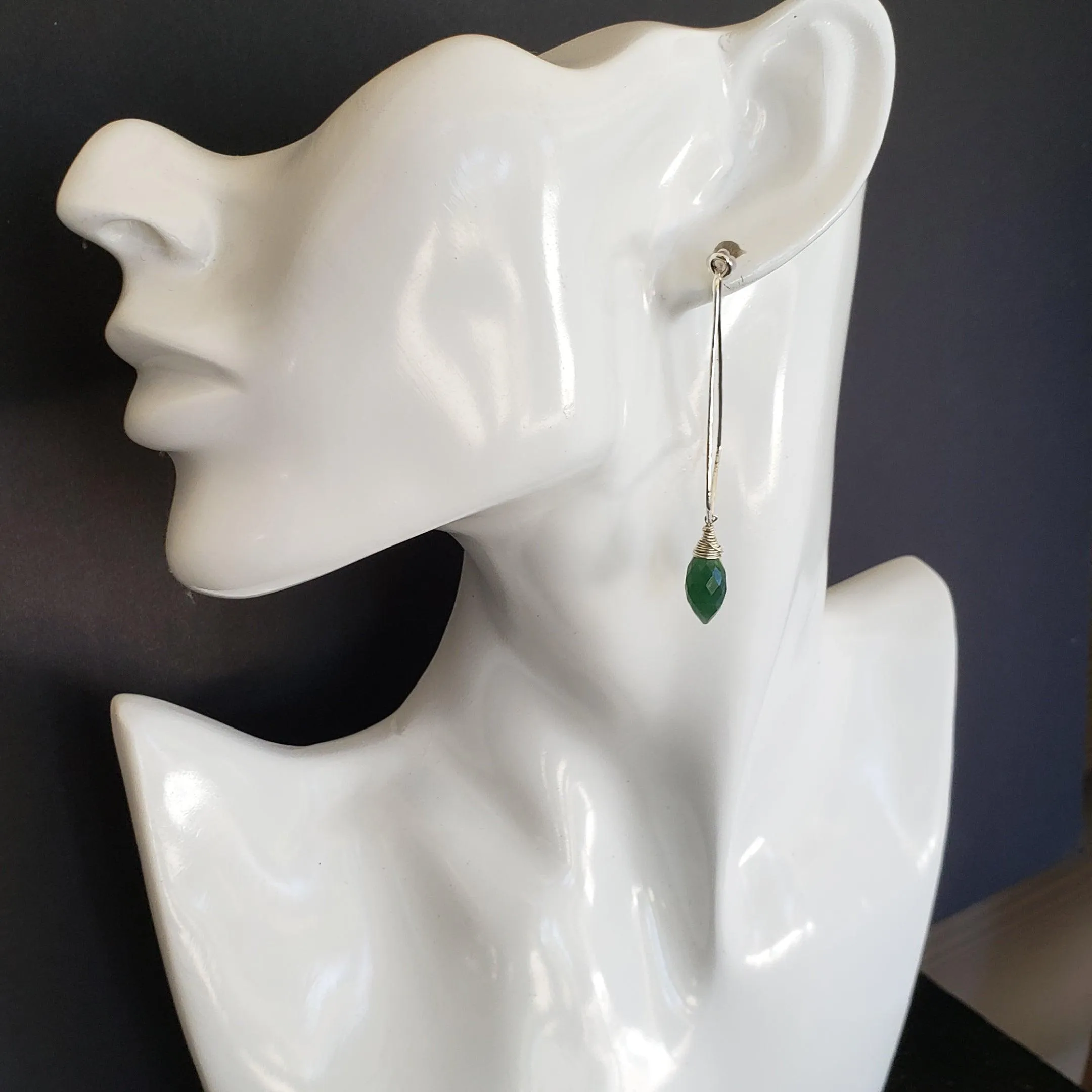 Green onyx geometric hoops