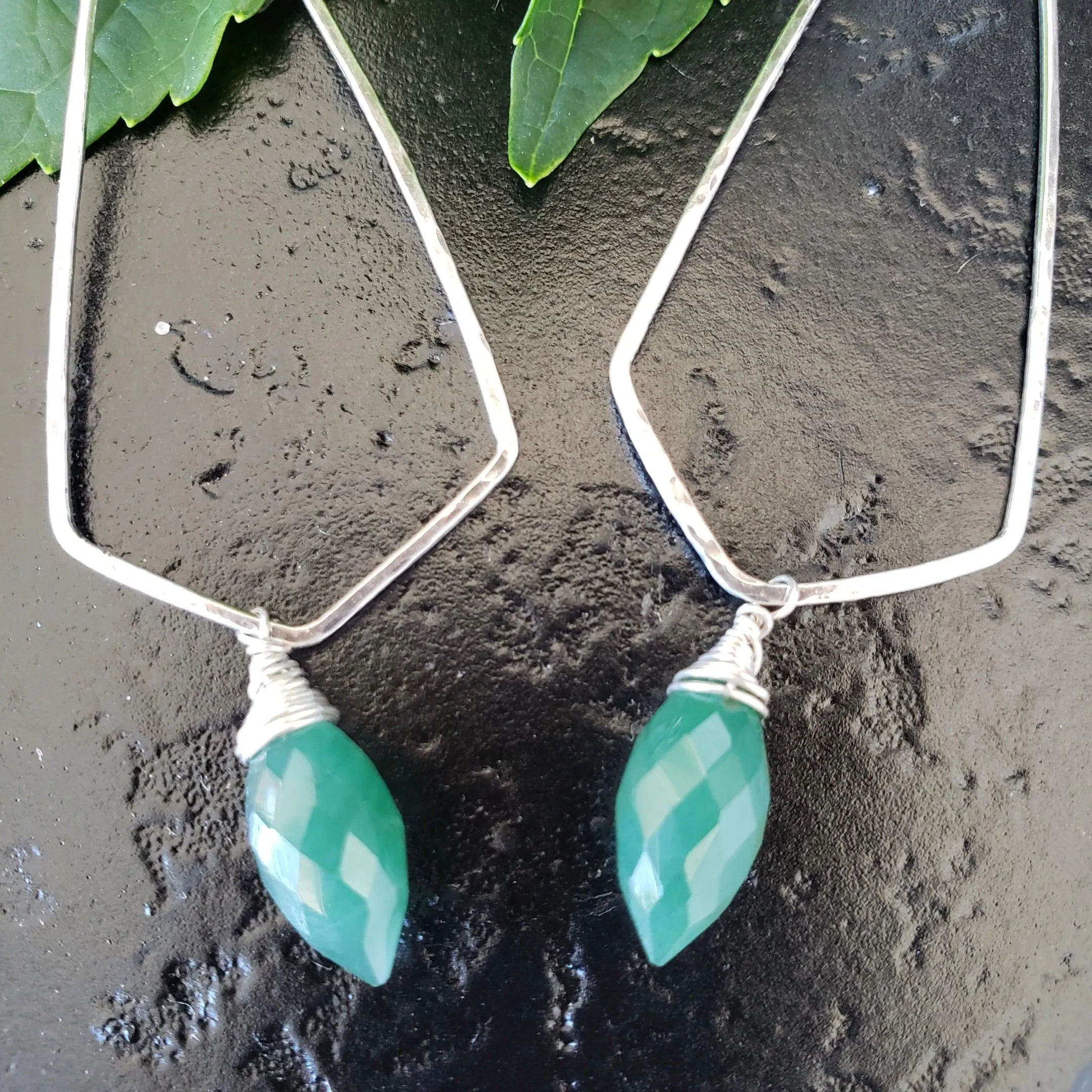 Green onyx geometric hoops