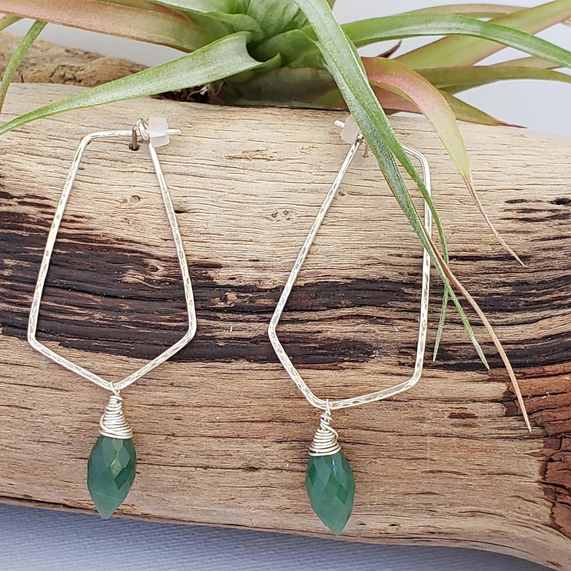 Green onyx geometric hoops