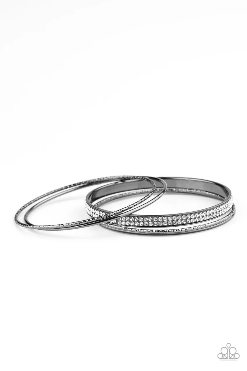 Heap It On Black Paparazzi Bracelet