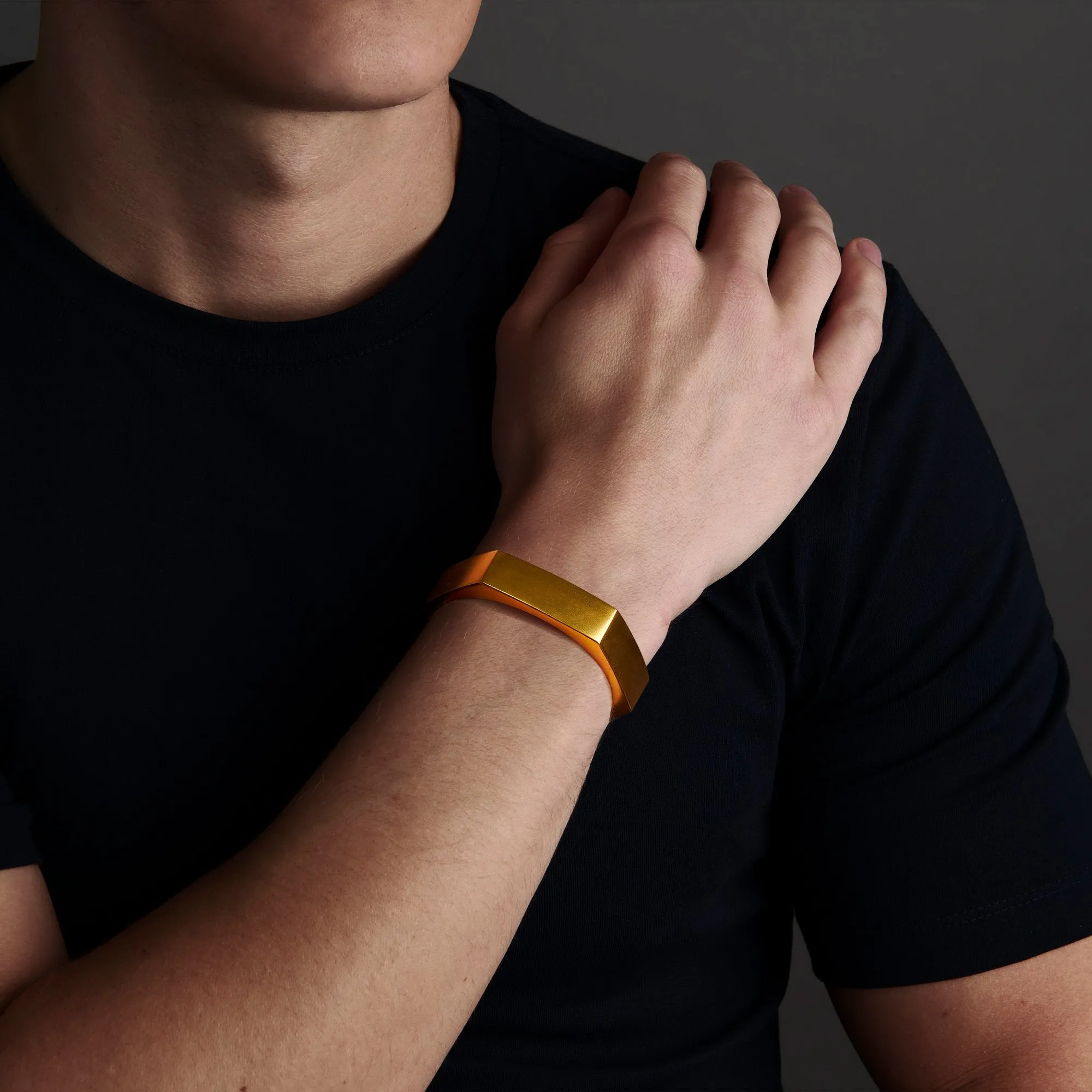Hex Cuff
