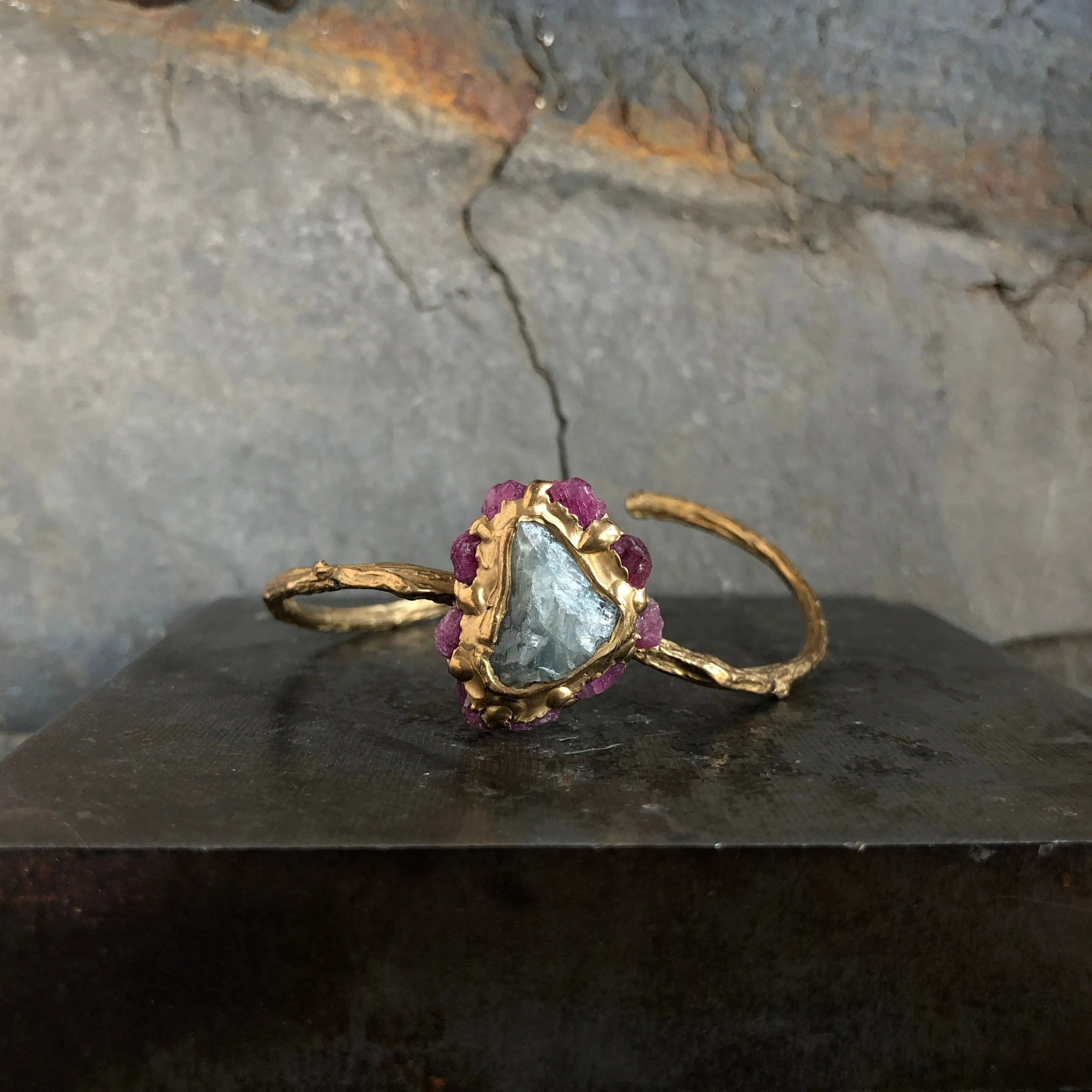 Hydra Cuff