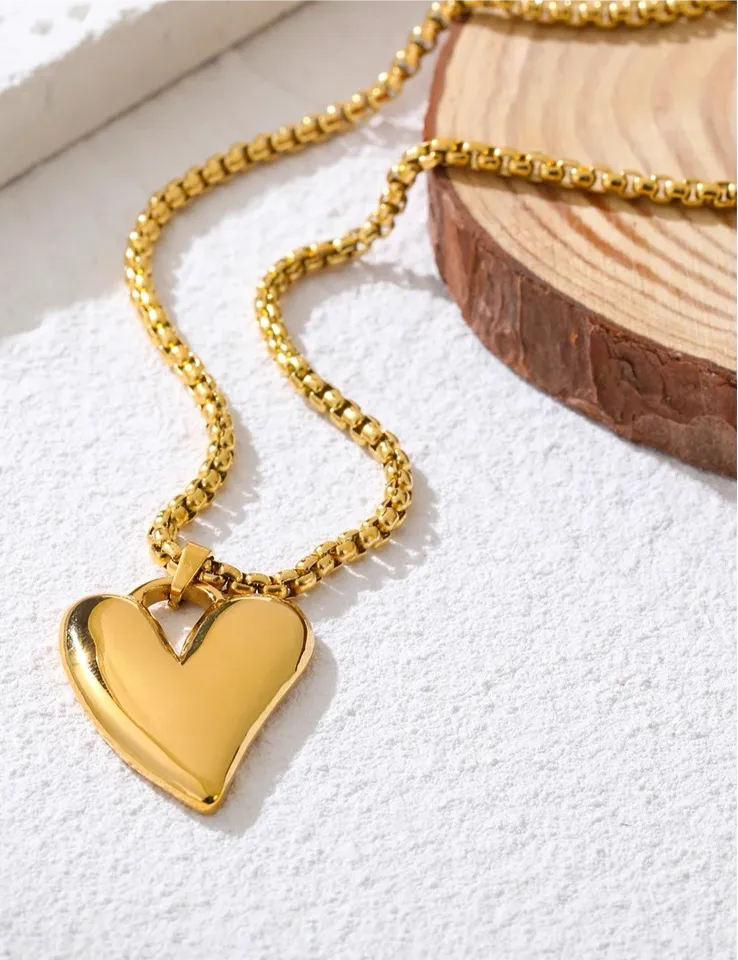 Irregular Beat Necklace