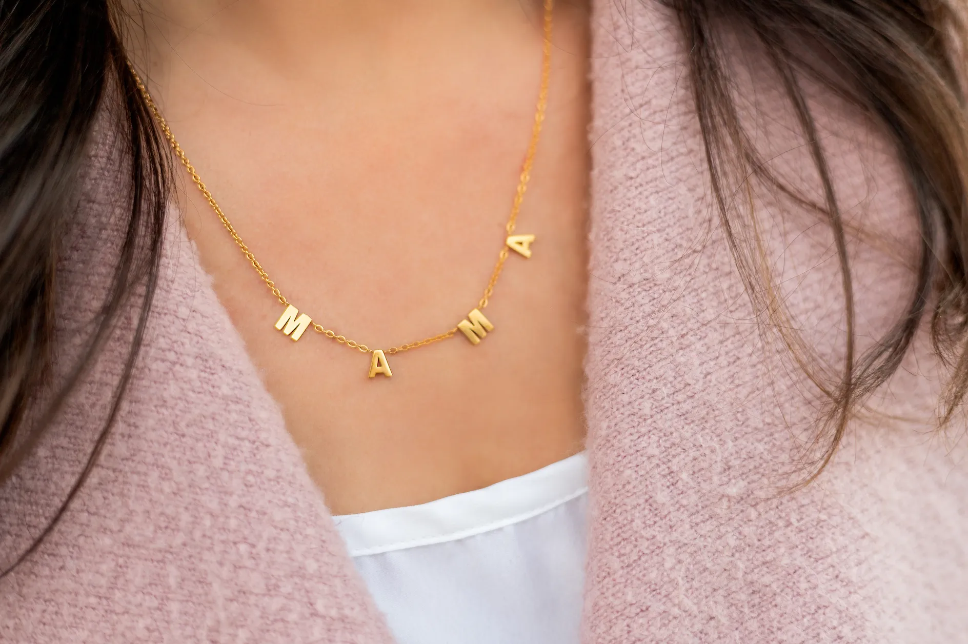 MAMA Necklace