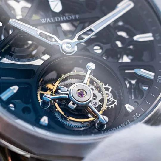 Manufaktur Waldhoff Vanguard V8 Tourbillon Dark Slate