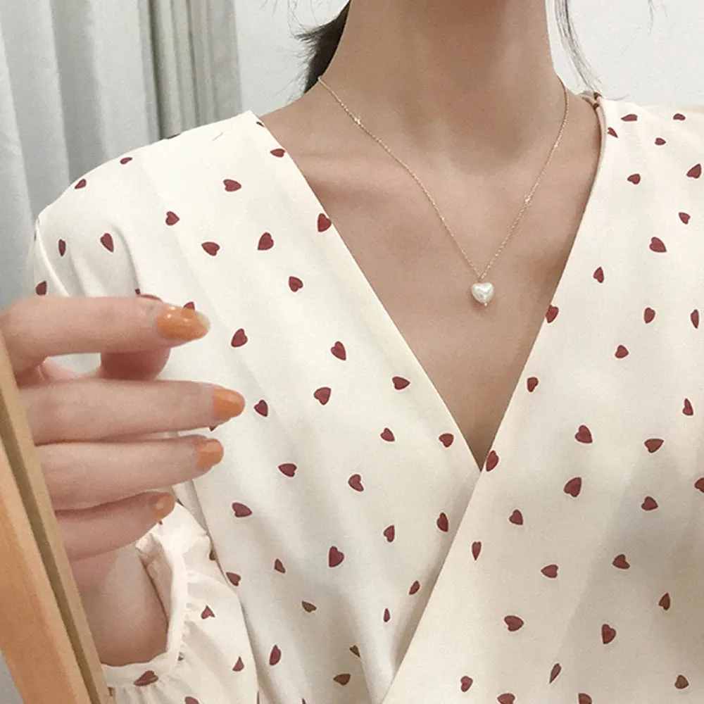 Minimalist Pearl Heart Pendant Necklace