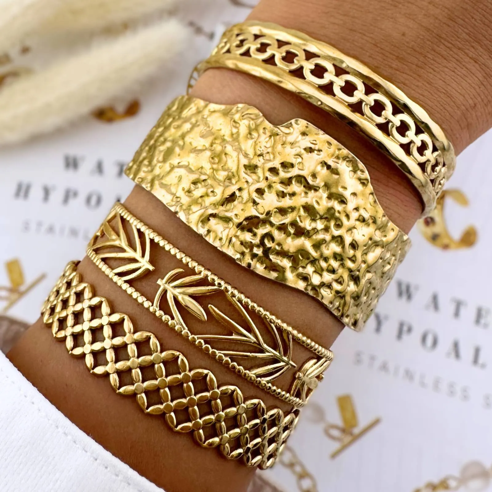 Molten Luxe Cuff – Hammered Gold Boldness