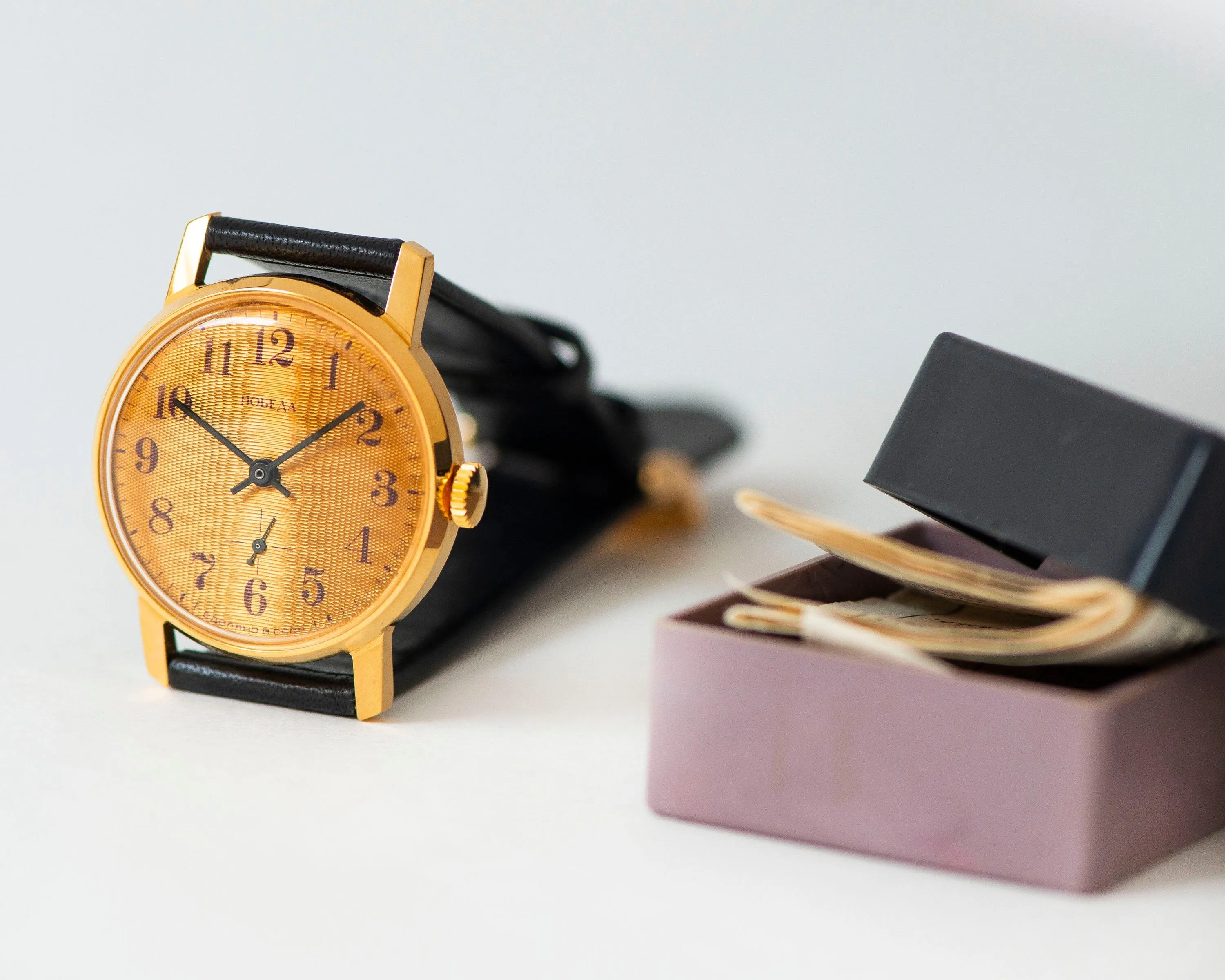 New old stock unisex watch Pobeda gold plated, yellow dial watch minimalist, vintage watch Arabic numerals gift, new premium leather strap