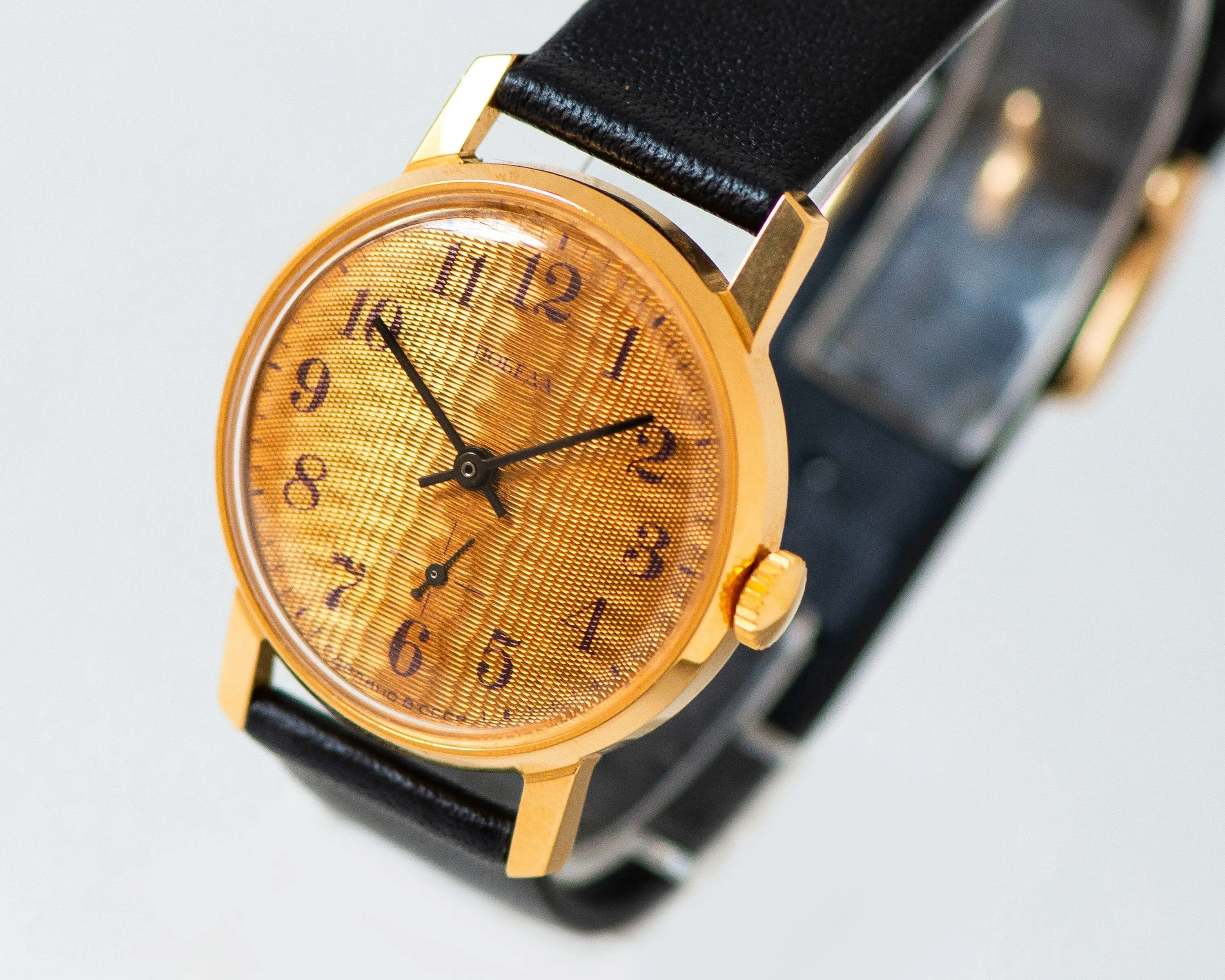 New old stock unisex watch Pobeda gold plated, yellow dial watch minimalist, vintage watch Arabic numerals gift, new premium leather strap
