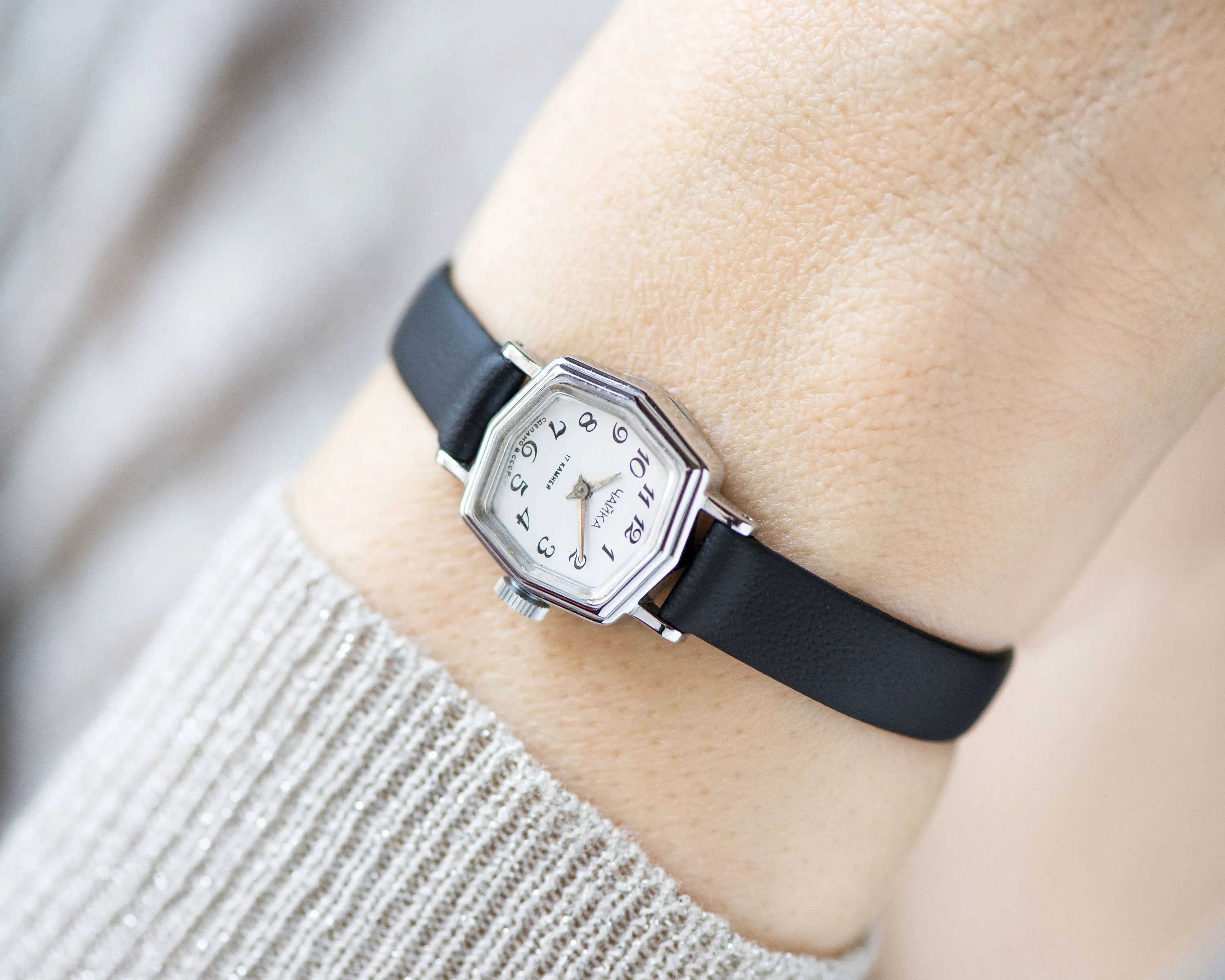 Octagon case women's watch unused vintage, small ladies wristwatch Seagull, woman watch small silver shade gift, new genuine leather strap