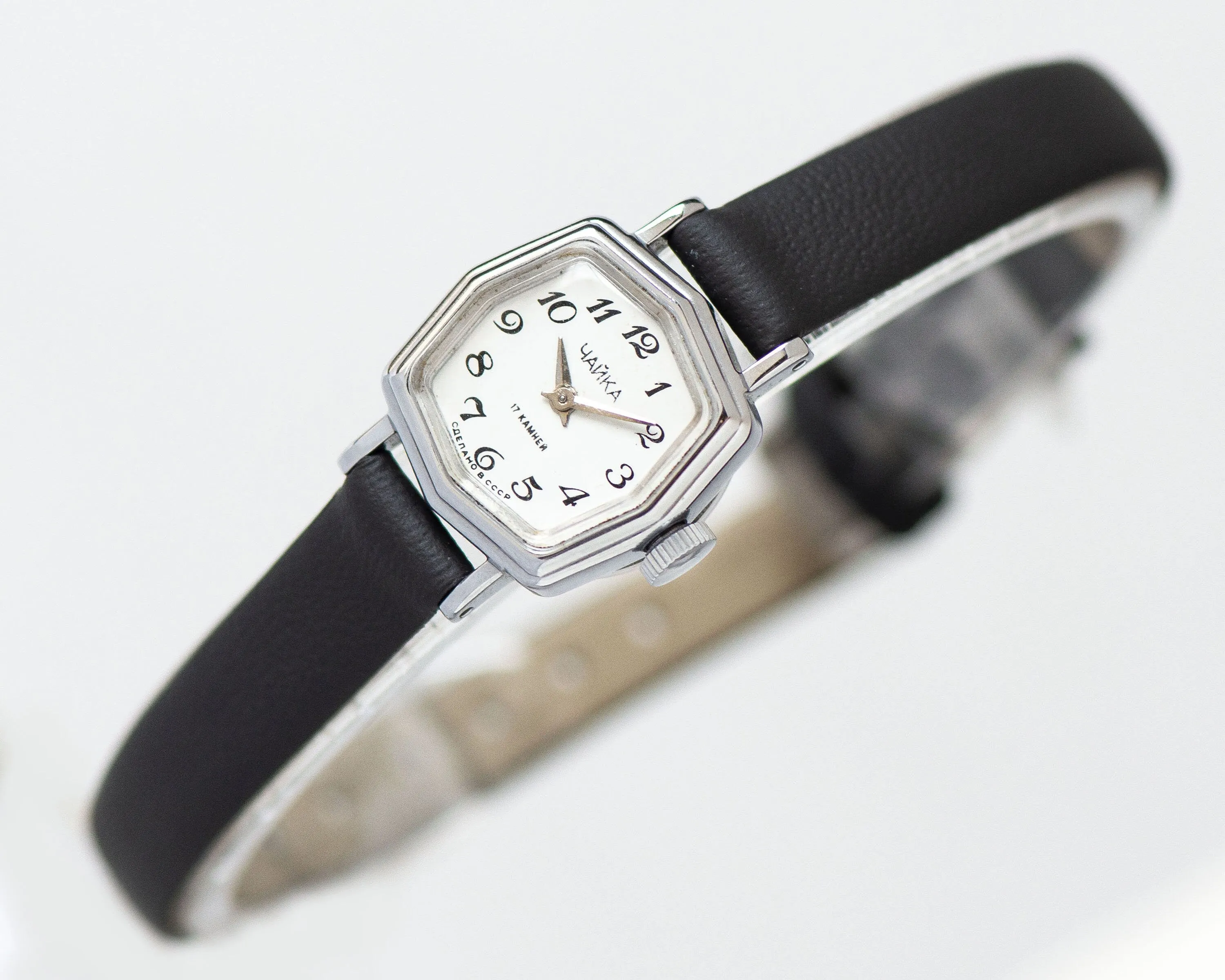 Octagon case women's watch unused vintage, small ladies wristwatch Seagull, woman watch small silver shade gift, new genuine leather strap