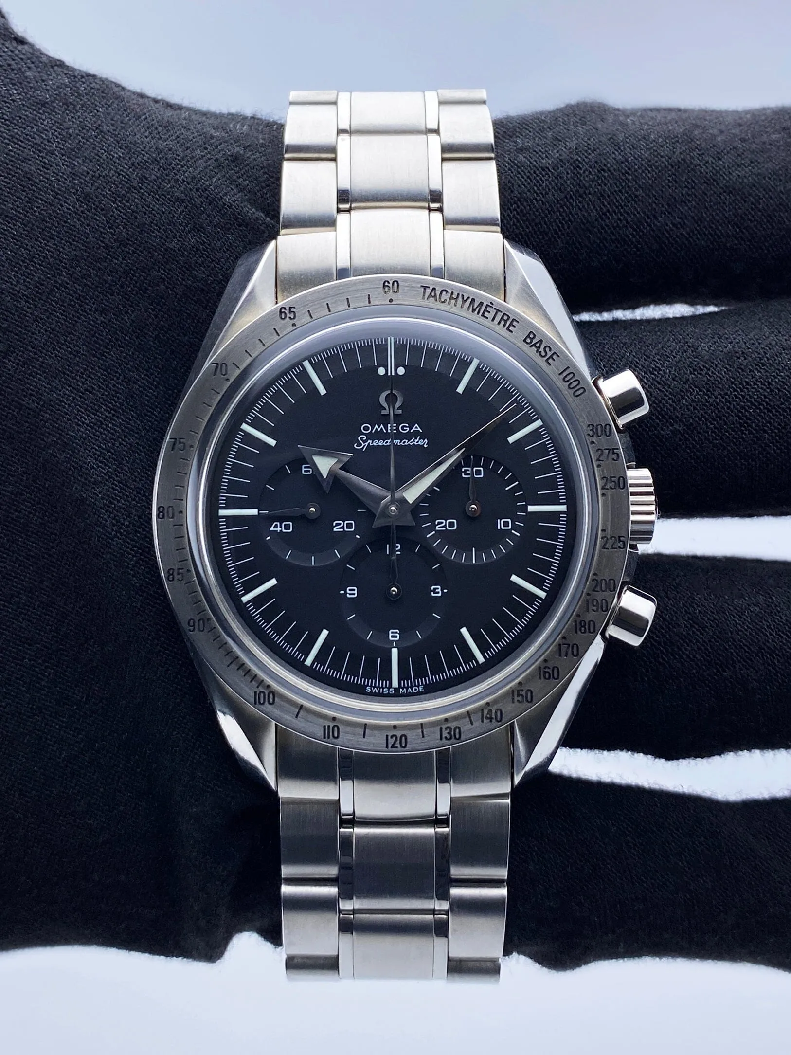 Omega Speedmaster Broad Arrow 3594.50.00 Mens Watch