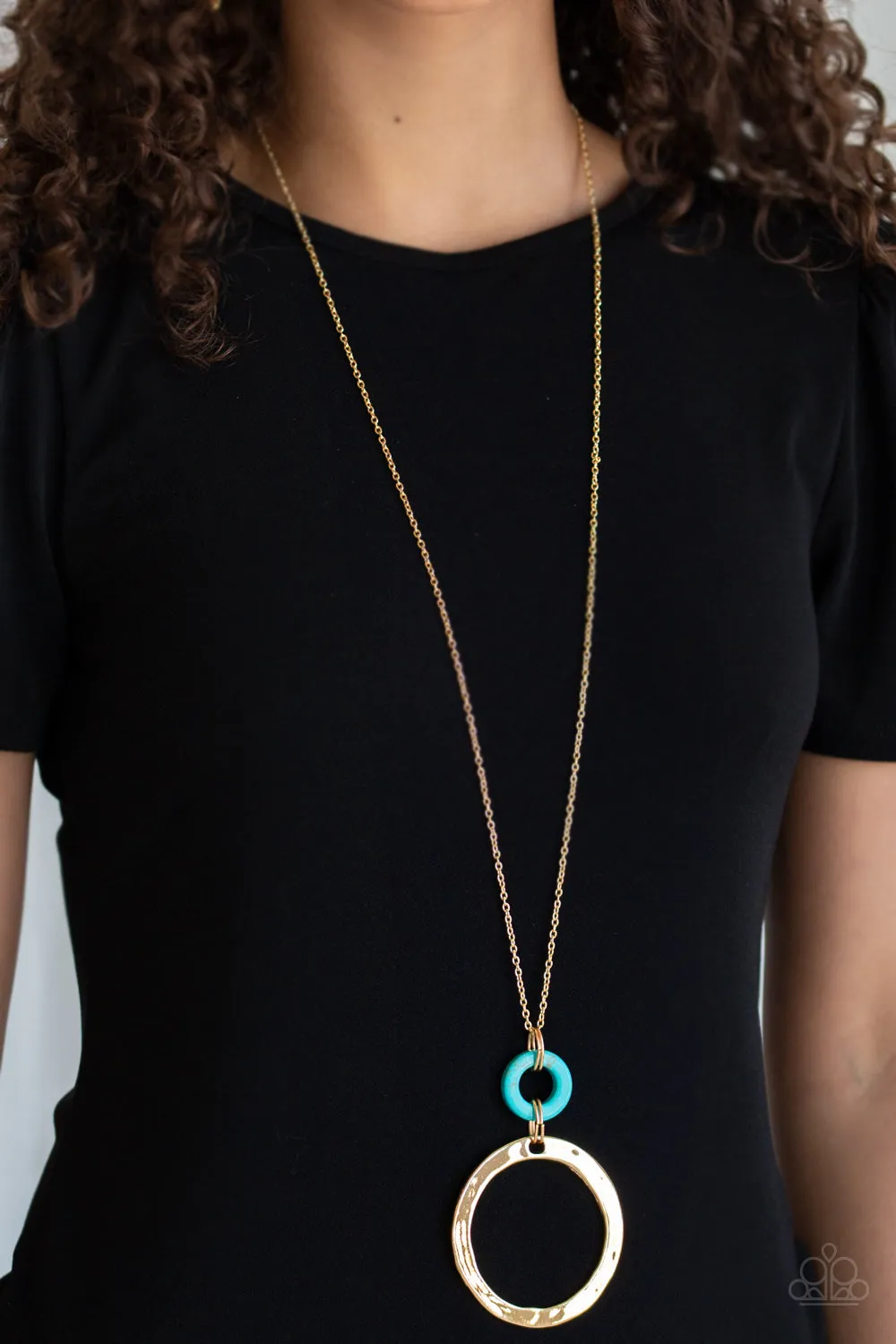 Paparazzi Optical Illusion - Gold Necklace