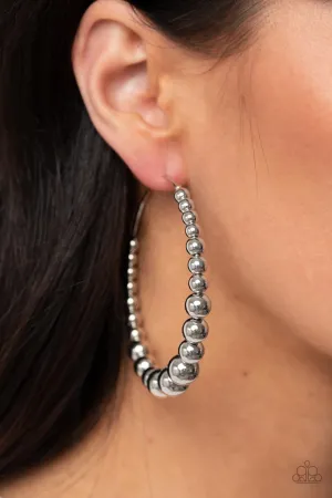 Paparazzi Show Off Your Curves - Silver Earrings