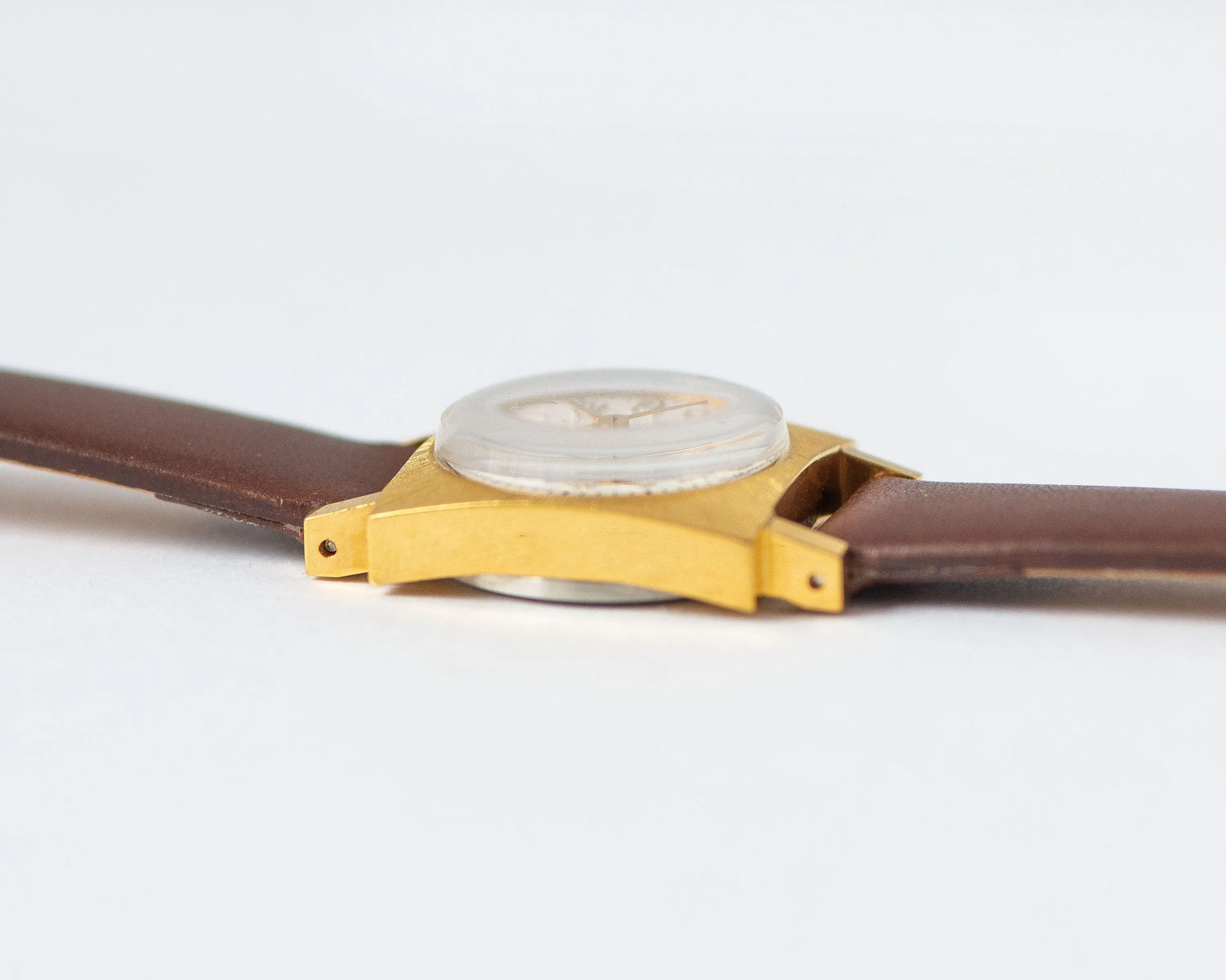 Rare women watch unused gold plated Dawn, sunburst case retro watch for lady classic, small square women watch gift new premium leather band