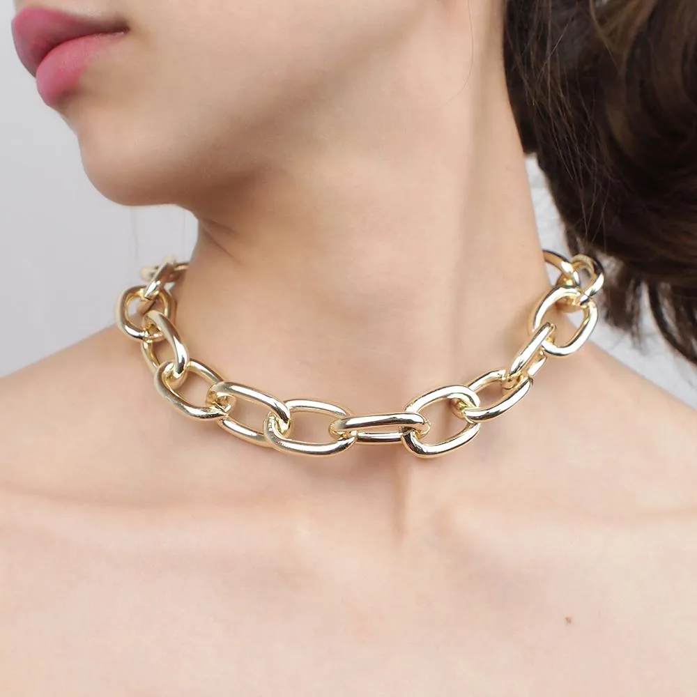 The Galina Bib Collar