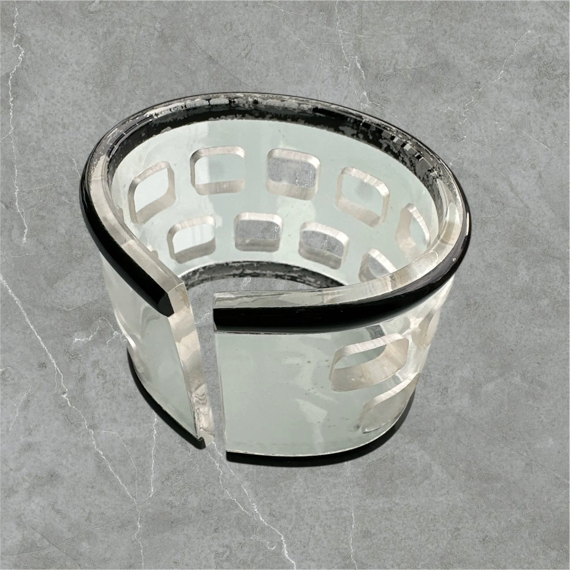 Vintage Acrylic Open-Cuff Bracelet for Women - Checkerboard Design