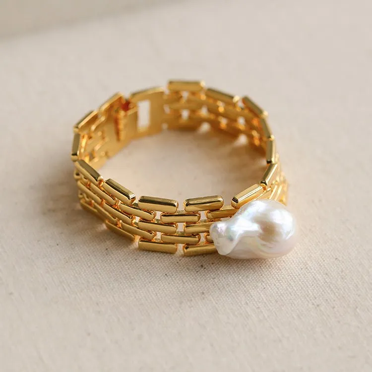 Vintage Wide Chain Baroque Pearl Bracelet