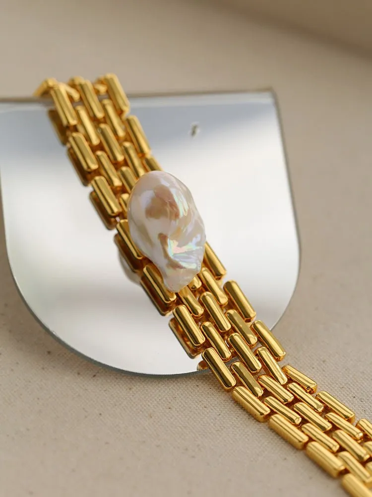 Vintage Wide Chain Baroque Pearl Bracelet