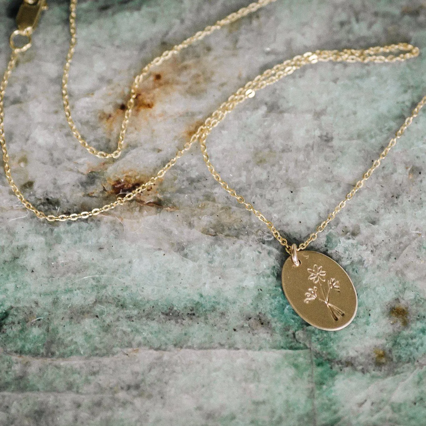 Wildflower Oval Necklace