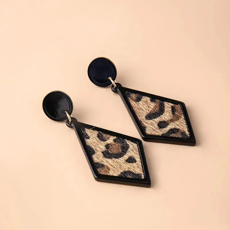 Women Vintage Geometric Leopard Skin Acrylic Earrings
