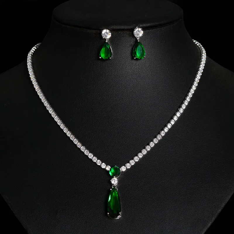 Zircon Necklace Set Minimalist Style